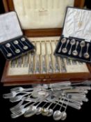 ASSORTED SILVER FLATWARE, including Late Victorian Mappin & Webb cased half set of six Kings pattern