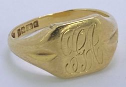 GENT'S 18CT GOLD SIGNET RING - size U, 9.8grms, inscribed inside 'JIA 1959'