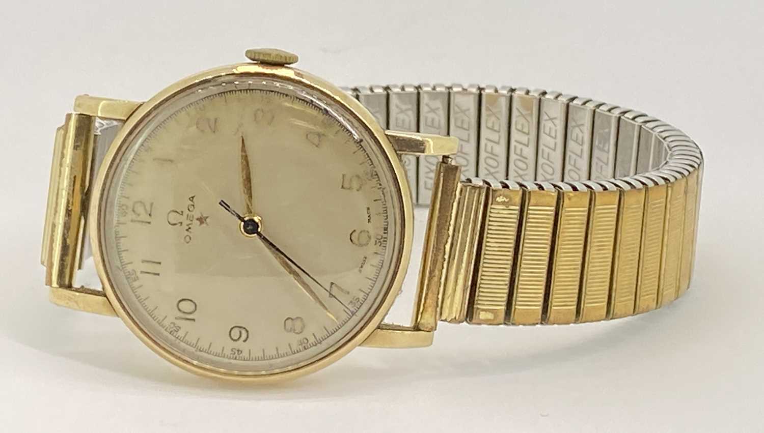 GENT'S OMEGA 9CT GOLD CASED WRISTWATCH - with rolled gold expanding bracelet, the dial set with - Image 3 of 4