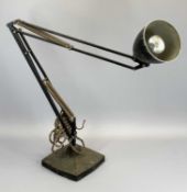 'THE ANGLEPOISE VINTAGE TABLE LAMP' - on a heavy square base