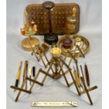 TREEN HABERDASHERY ASSORTMENT to include bobbin holders ETC