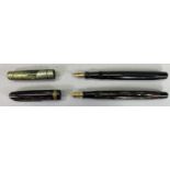 VINTAGE FOUNTAIN PENS (2) including a Parker Duofold Vacumatic, red and pearl striped case with