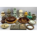 STUDIO POTTERY & STONEWARE ASSORTMENT - a good quantity to include commemorative tiles from