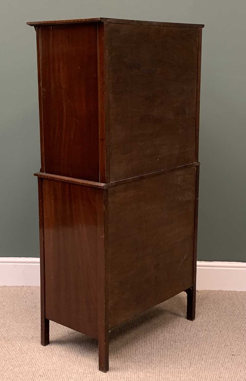 ANTIQUE MAHOGANY 'CHEST ON CHEST' - with crossbanding inlay detail, brass ring pull handles, 6 - Image 4 of 4