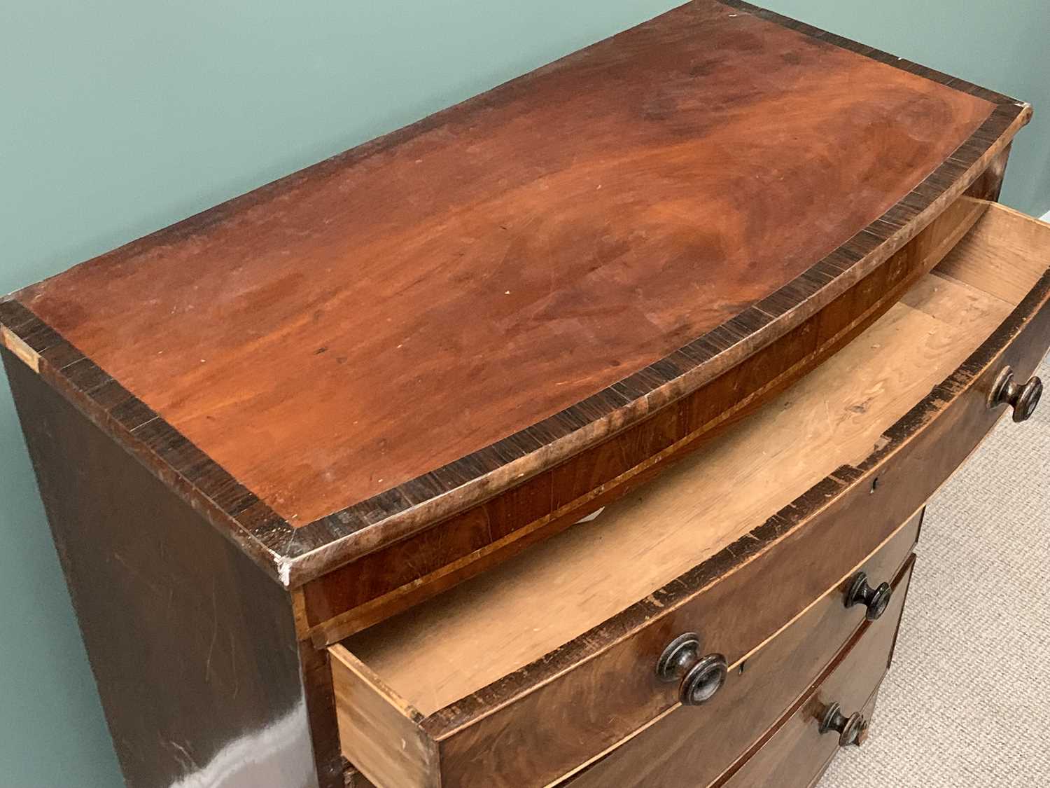 REGENCY CHEST OF 4 DRAWERS - bow fronted mahogany with turned knobs, 117cms H, 106cms W, 53cms D - Image 2 of 3