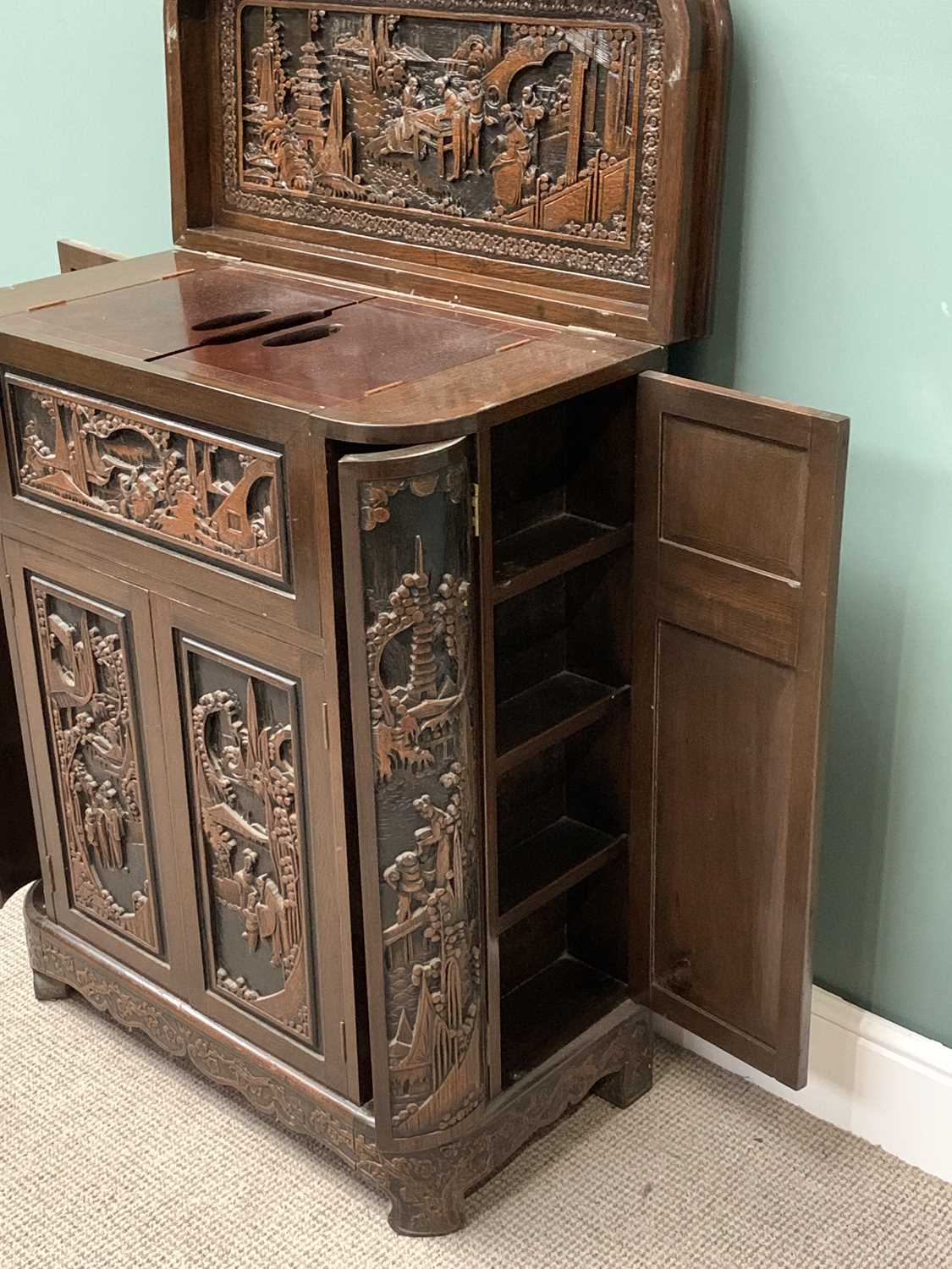 CHINESE CARVED HARDWOOD COCKTAIL/DRINKS CABINET - 100cms H, 78cms W, 40cms D - Image 4 of 6