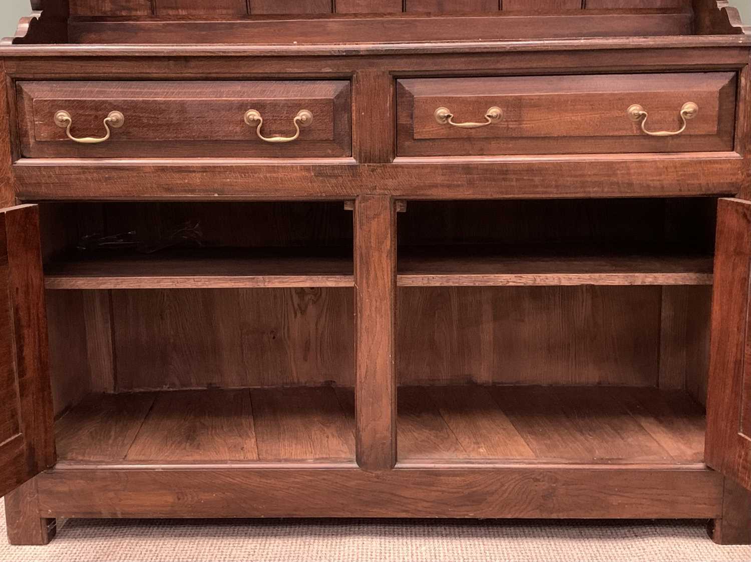 OAK REPRODUCTION DRESSER, a fine example, the base having two drawers over two cupboard doors, the - Image 3 of 4