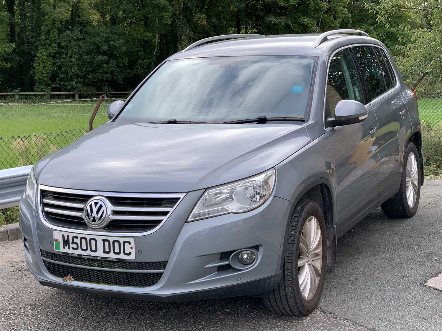 VOLKSWAGEN TIGUAN 2L TDI - Registration No M500 DOC, V5 present, grey, diesel, MOT November 2022,