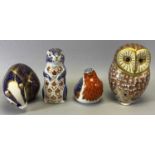 FOUR ROYAL CROWN DERBY IMARI PATTERN PAPERWEIGHTS, Owl, Chipmunk, Badger, and Robin, three with gold
