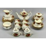 ROYAL ALBERT OLD COUNTRY ROSES TEA SERVICE - for 8 persons, first quality, 21 pieces