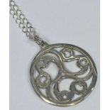 CIRCULAR 925 SILVER CELTIC STYLE PENDANT & CHAIN - total 5.5grms
