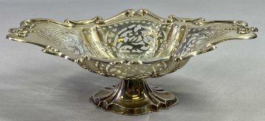 ART NOUVEAU STYLE PEDESTAL SWEET MEAT DISH - Chester 1904, Maker Colen Hewer Cheshire, the top
