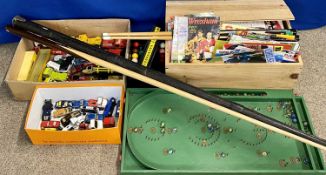 COLLECTABLE SCALE MODEL VEHICLES - Matchbox, Dinky, ETC, vintage snooker cue in metal case,