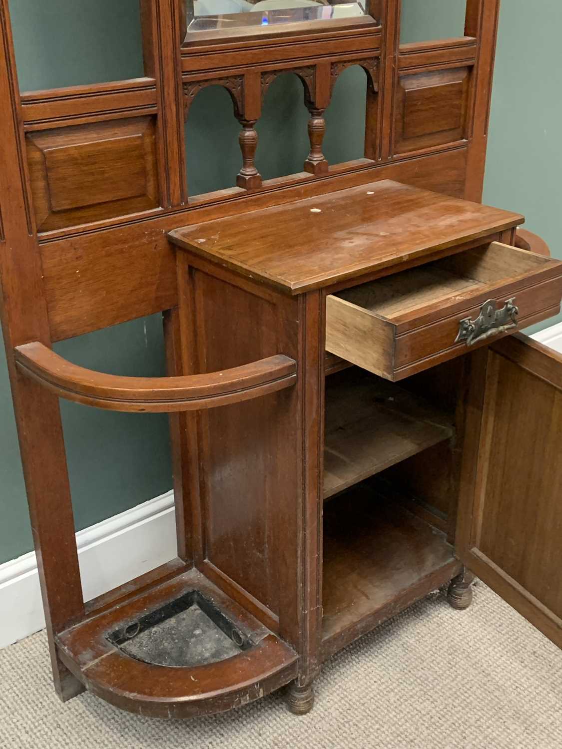 CIRCA 1910 MAHOGANY HALL STAND with central bevelled glass mirror over lower draw and cupboard - Image 3 of 4