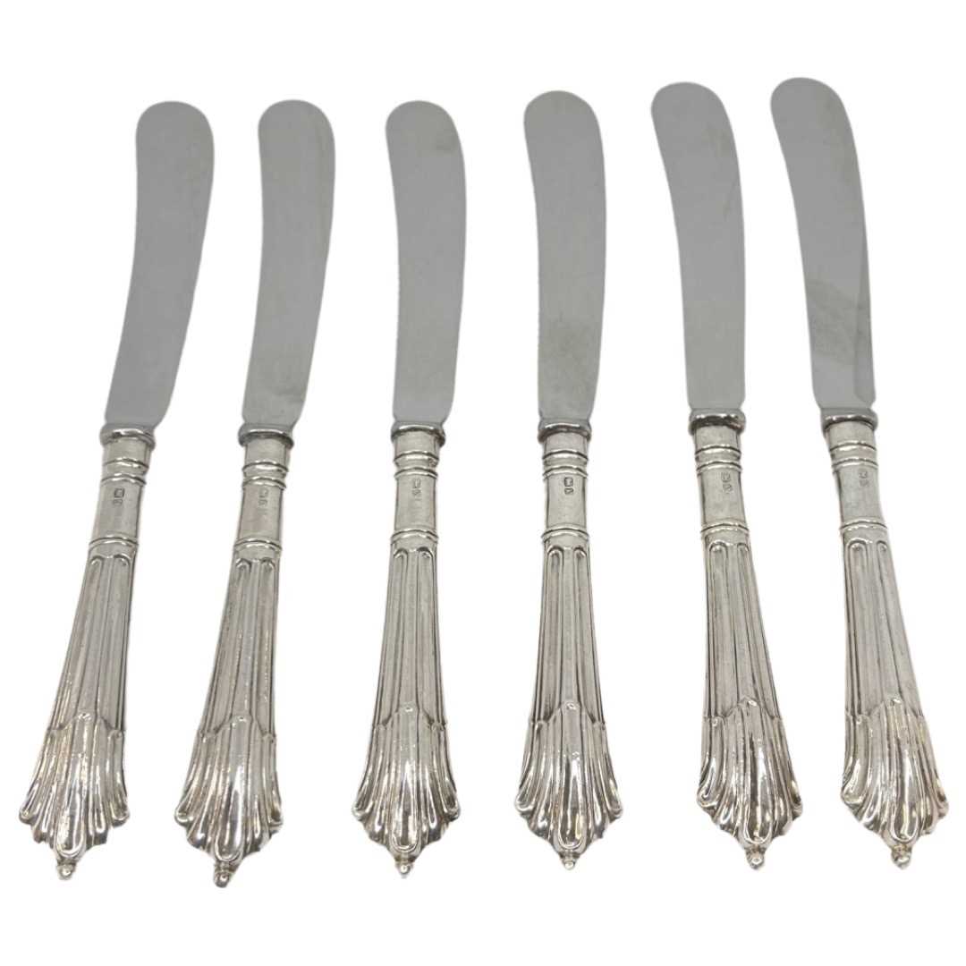 Set of 6 Good Quality Art Deco Silver Handled Dessert Knives and Forks. - Image 2 of 5