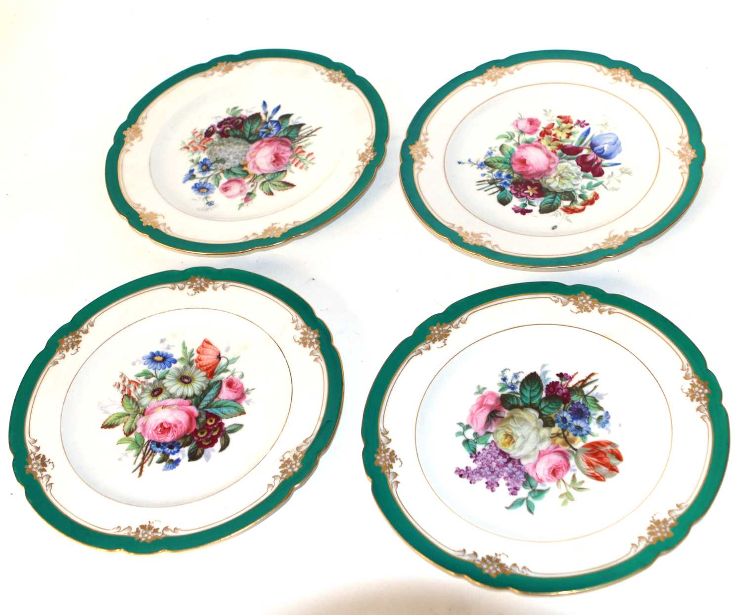 19th century Paris porcelain green ground part dinner service - Image 2 of 7