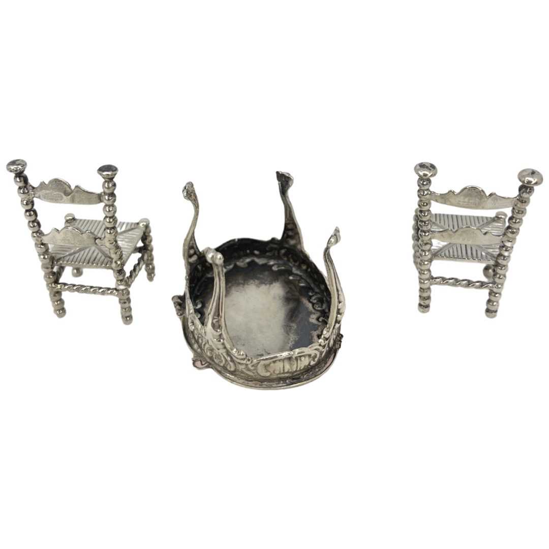 Novelty Silver Table and a Pair of Novelty Ladder Back Chairs. 41 g. Sheffield 1900, Samuel Boyce La - Image 2 of 3