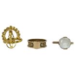 Mixed Lot of Gold Rings To Include a 22ct Gold Dress Ring, 9g