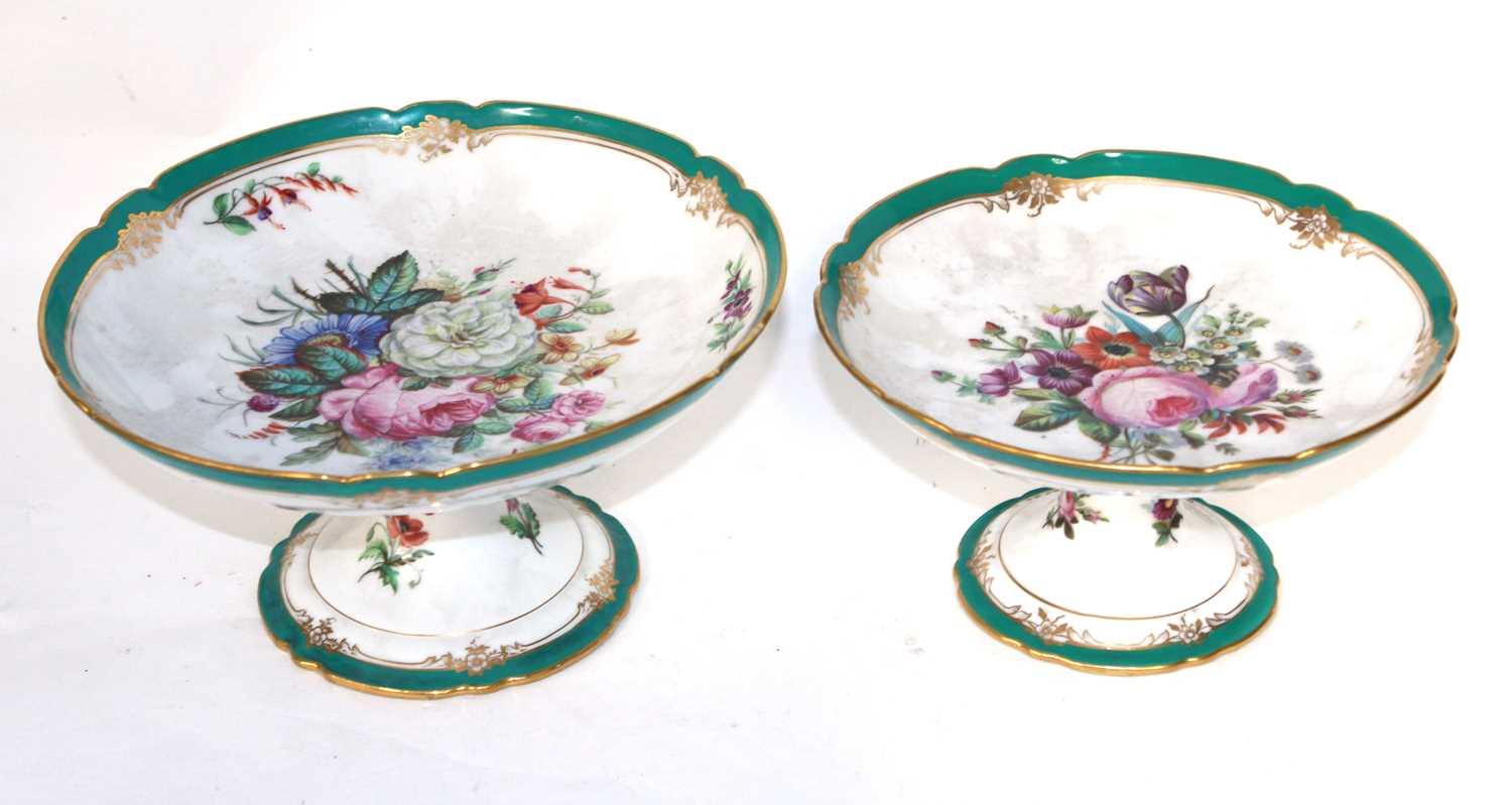 19th century Paris porcelain green ground part dinner service - Image 4 of 7