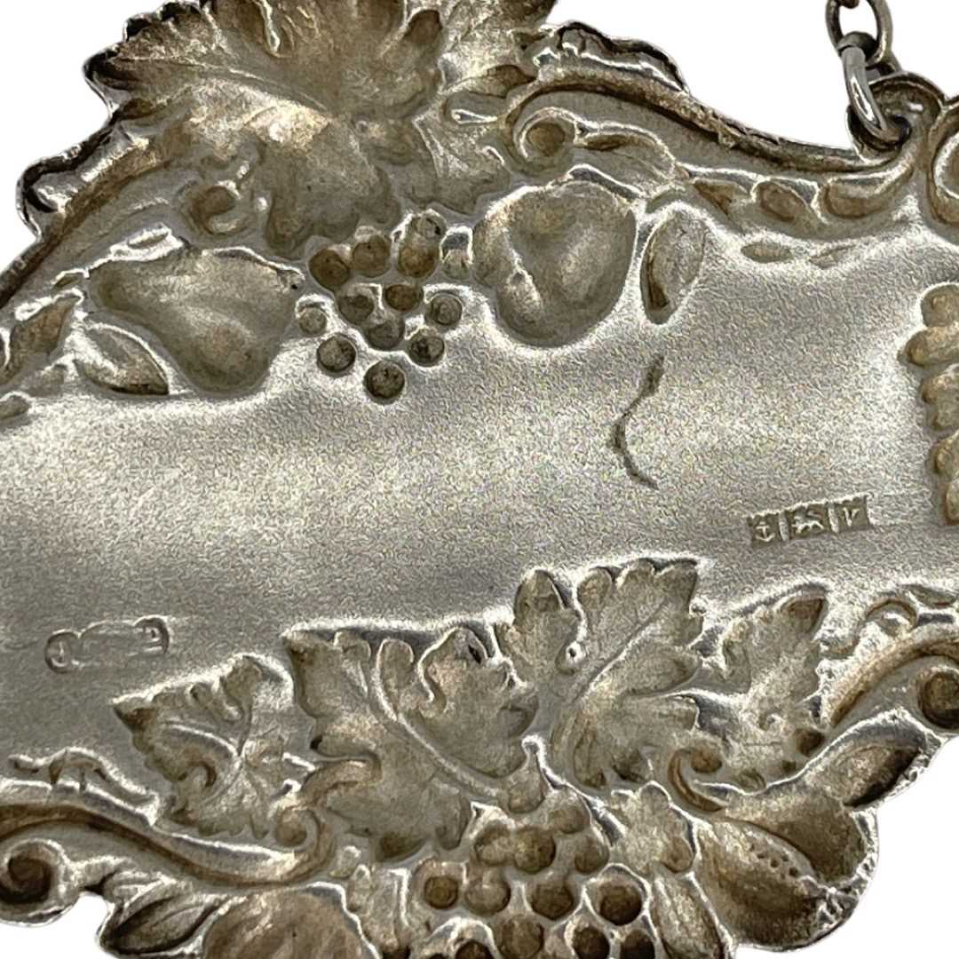 Mixed Lot of Silver Items to Include a Sherry Label - Image 4 of 4