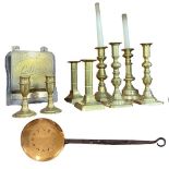 Quantity of assorted brass wares