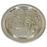 Embossed Silver Tray. 207 g. Sheffield 1974, J.R.Gaunt and Son