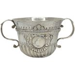 Early Georgian Silver Porringer. 95 g. London 1729, Benjamin Blakeley