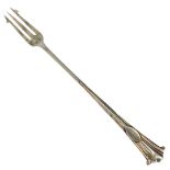 Silver Pickle Fork, 29g, Sheffield 1896 Mappin & Webb Ltd.