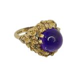 9ct Gold and Cabouchon Amethyst Ring, 8.6 grams