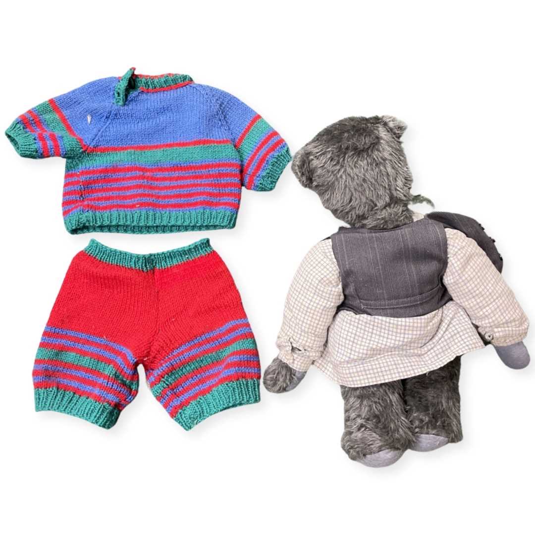 Modern Waistcoated Jointed Teddy Bear, 40 cms and a spare set of clothing - Image 2 of 2