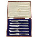 6 x Silver Handled Fruit Knives in Mappin and Webb branded fitted case.