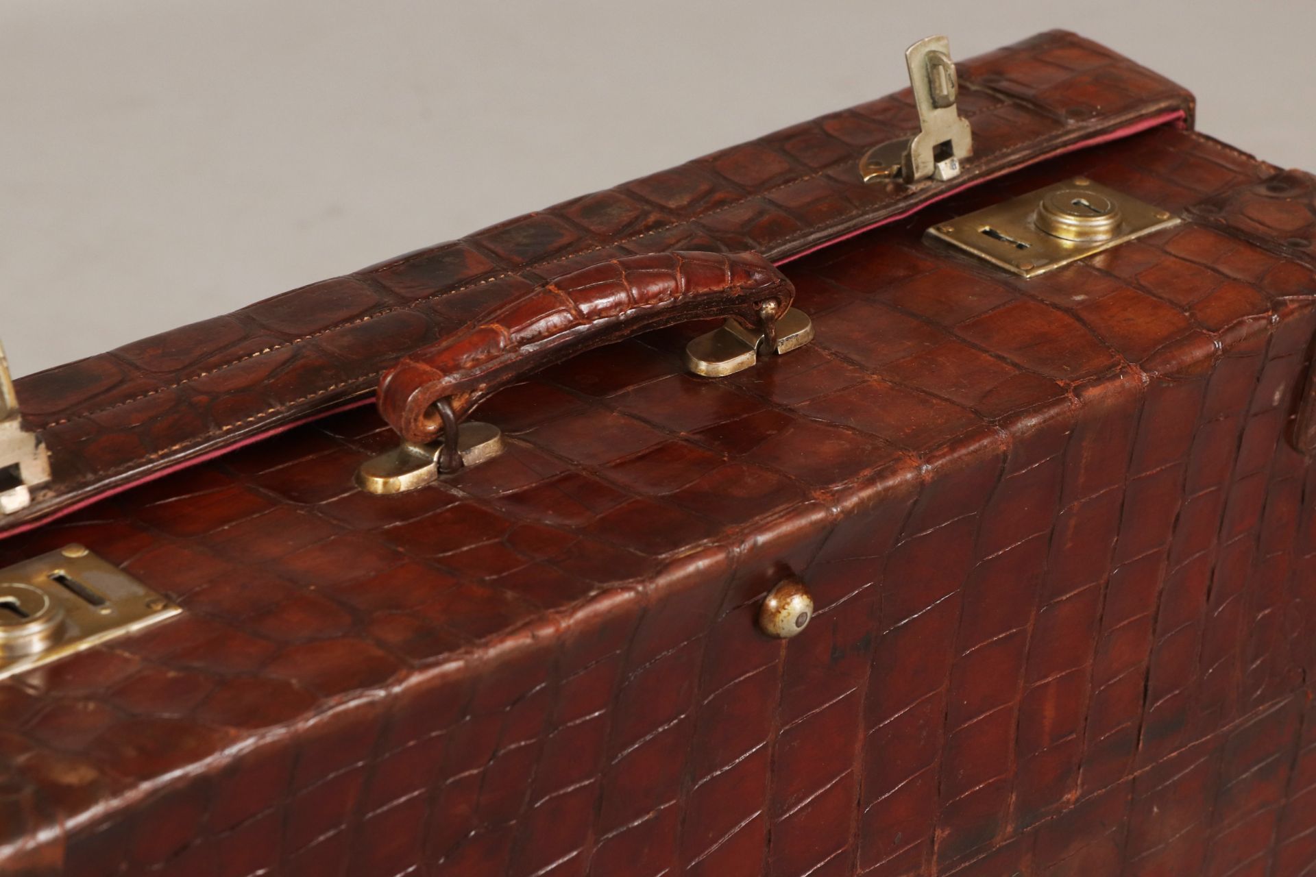 Kroko-Koffer der Jahrhundertwende - Bild 4 aus 4