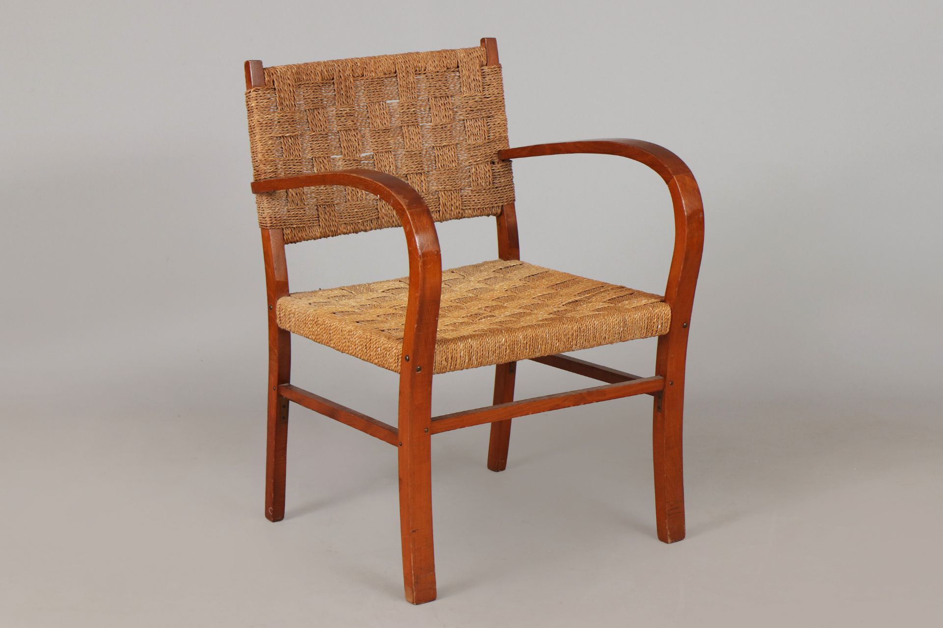 Armlehnstuhl (sogenannter ¨String Chair¨)