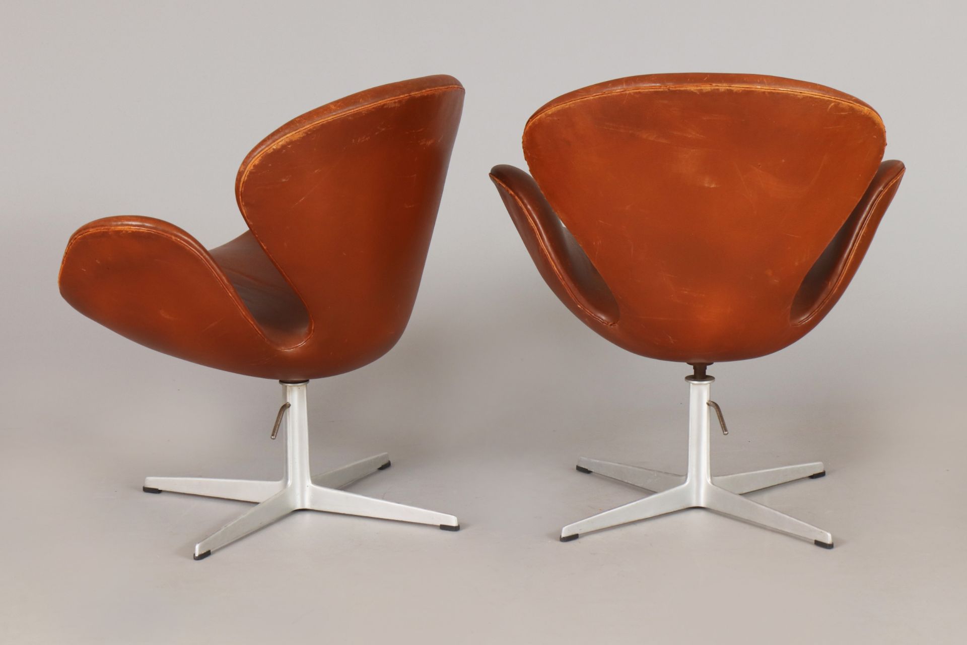 Paar Arne JACOBSEN Swan chairs - Bild 3 aus 5