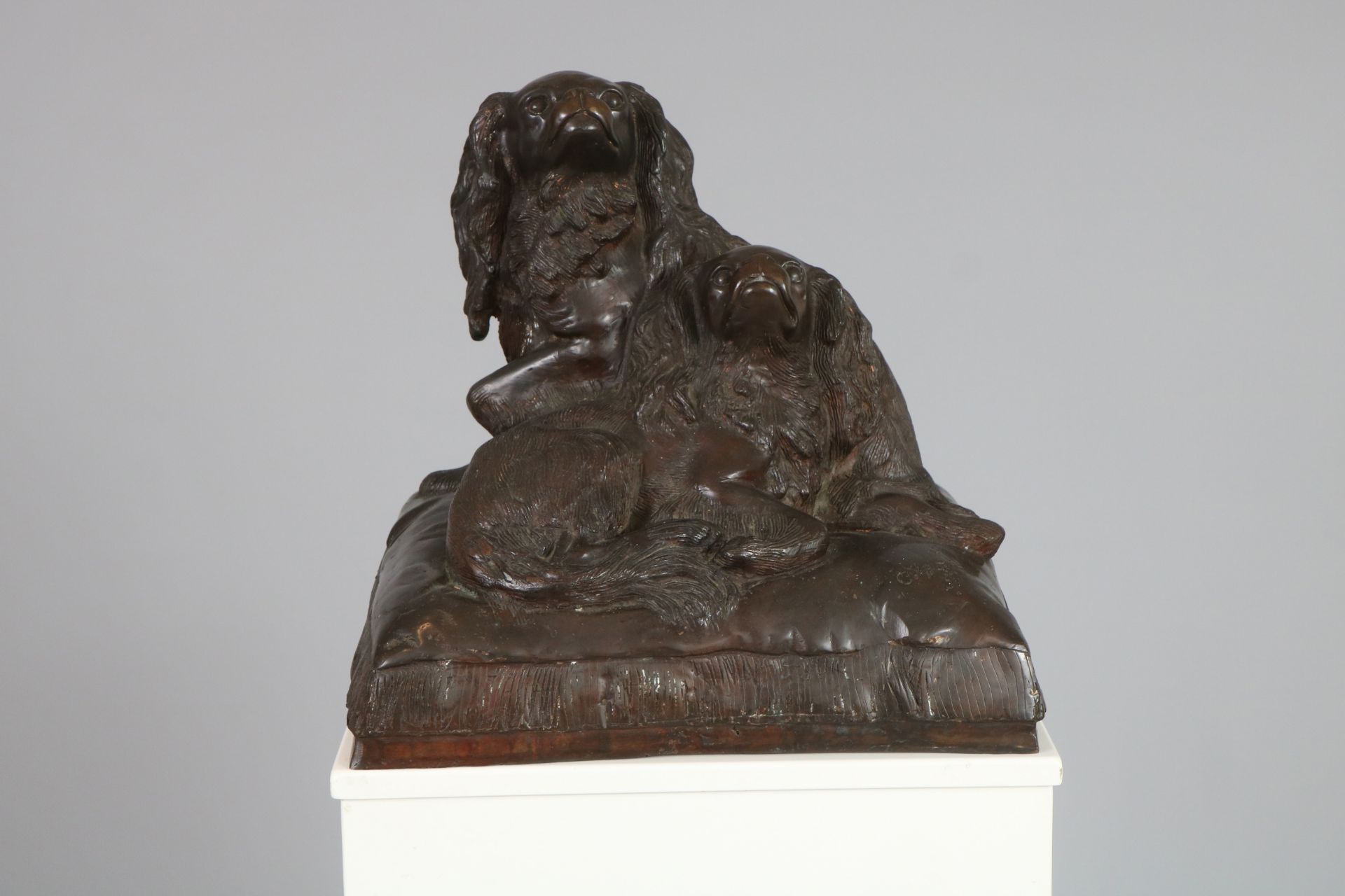 CHARLES VALTON (1851-1918) Bronzefigur ¨2 Pekinesen¨