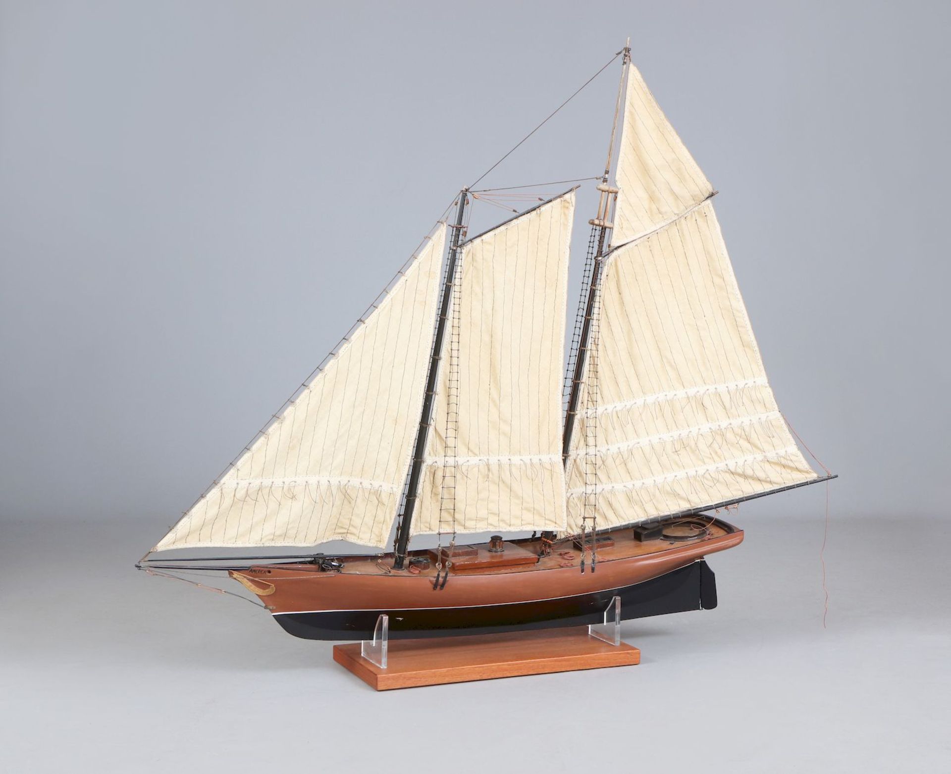 Modell eines Segelschiffs (Schoner-Yacht) ¨America¨