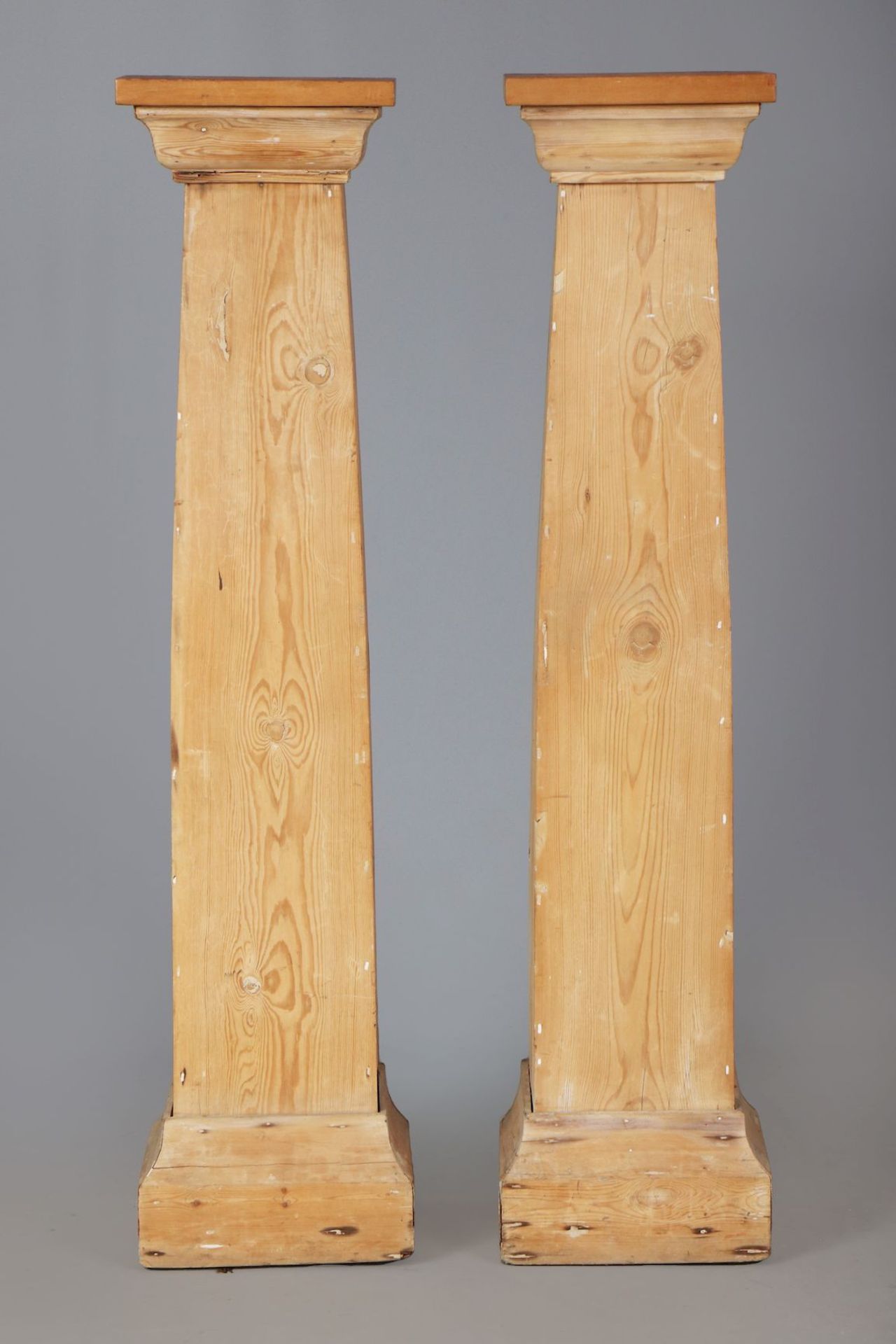 Paar große Kiefernholz-Säulen/Piedestale - Bild 2 aus 4