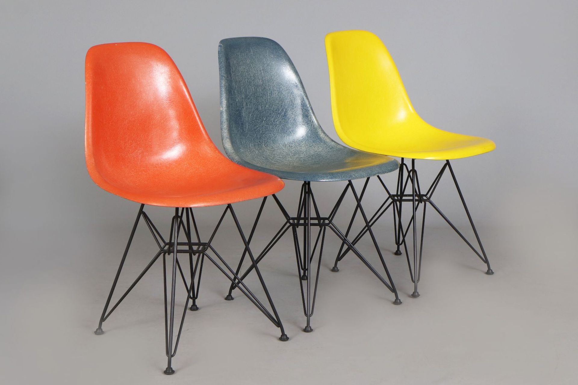 3 Charles & Ray EAMES ¨Sidechairs¨ - Bild 2 aus 5