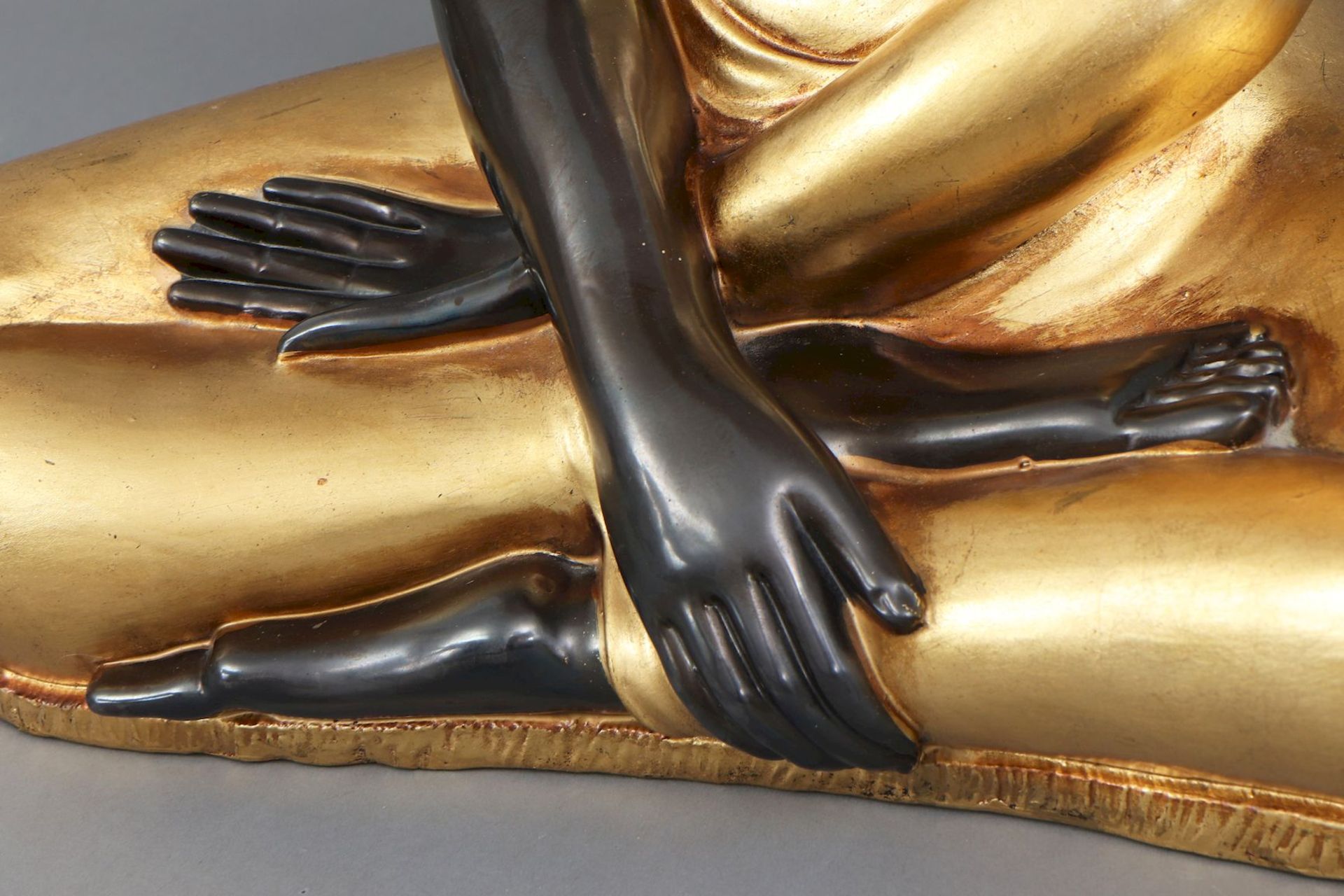 Tischlampe mit Fuß in Form einer asiatischen Buddhafigur - Image 3 of 4