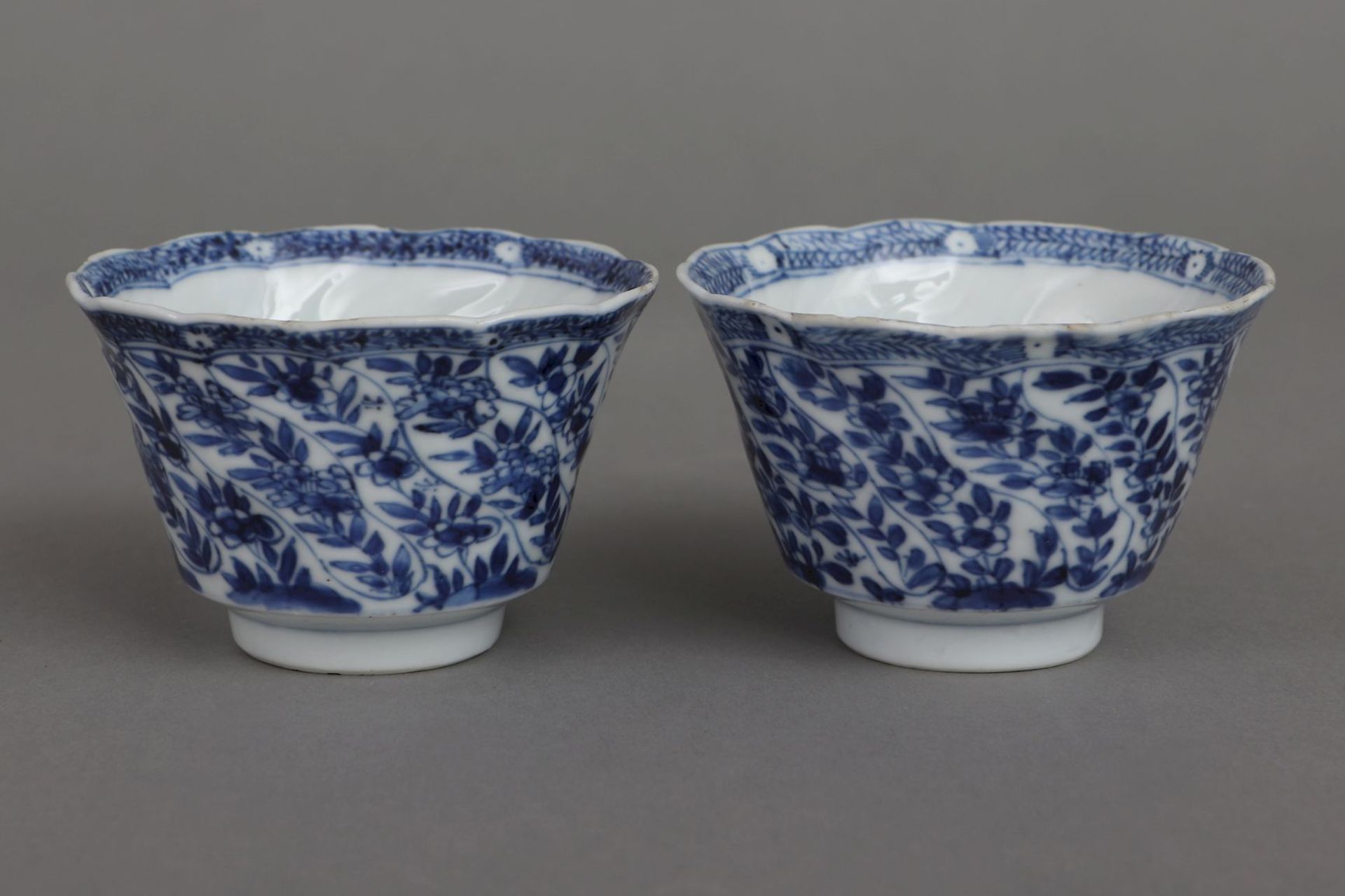 Paar chinesische Koppchen der Kangxi-Periode