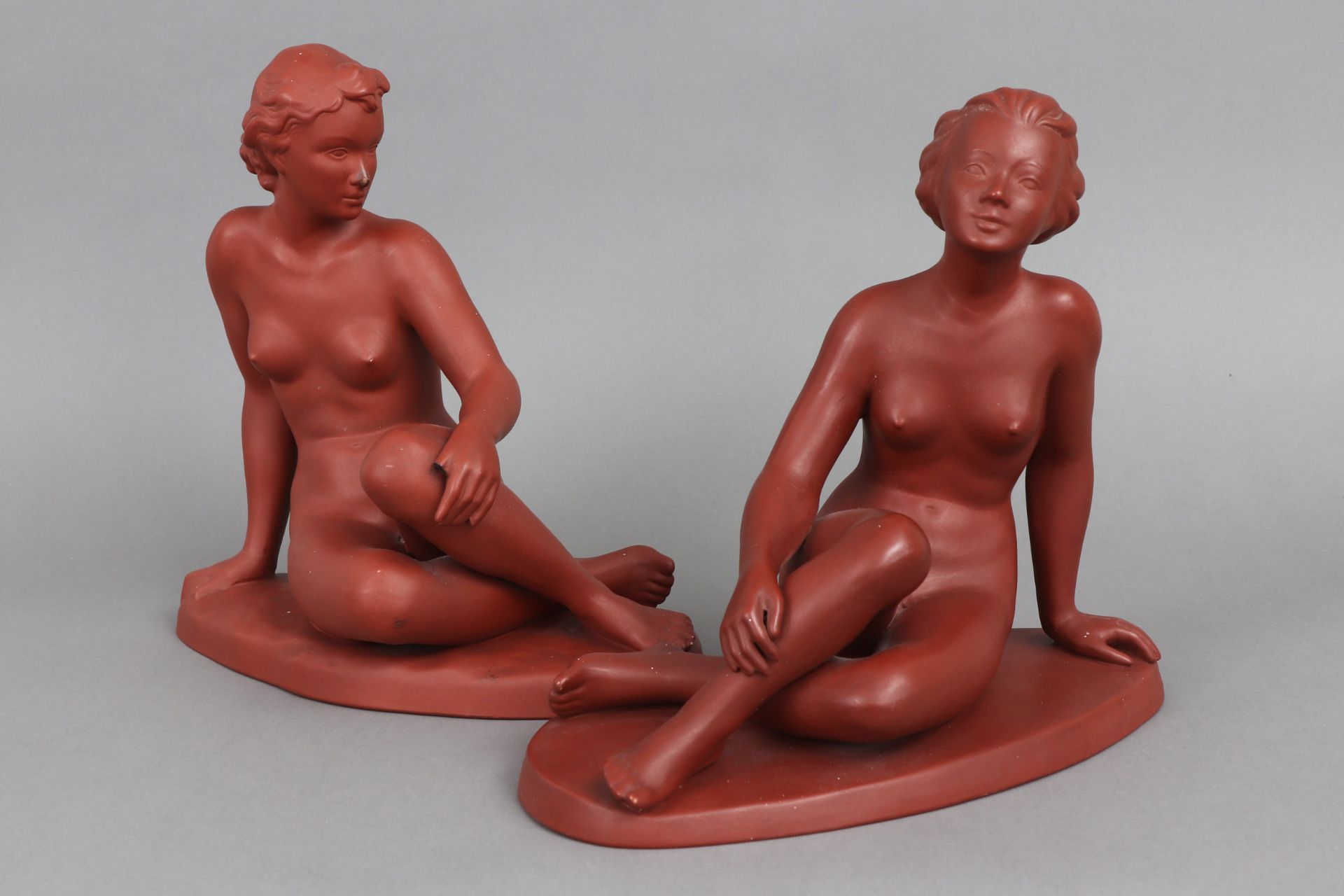 2 CORTENDORF (Julius Griesbach) Keramikfiguren ¨sitzende weibliche Akte¨ - Bild 2 aus 7