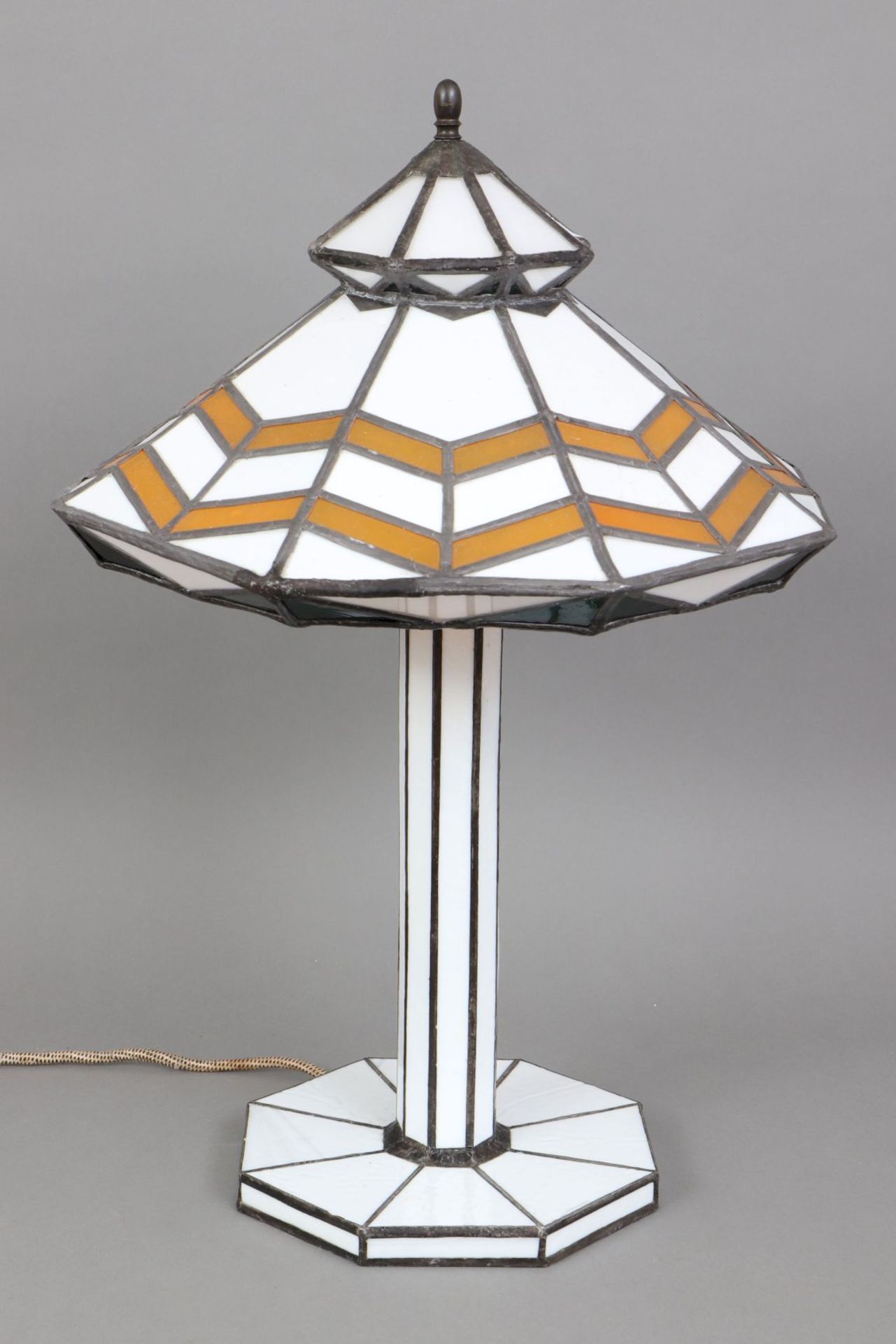 Tischlampe im Stile des Art Deco