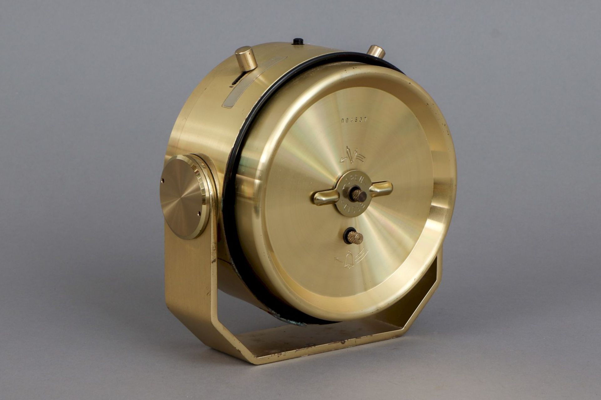 WEMPE Tischuhr im Stile eines maritimen Chronographen mit Alarmfunktion/Wecker - Image 3 of 3