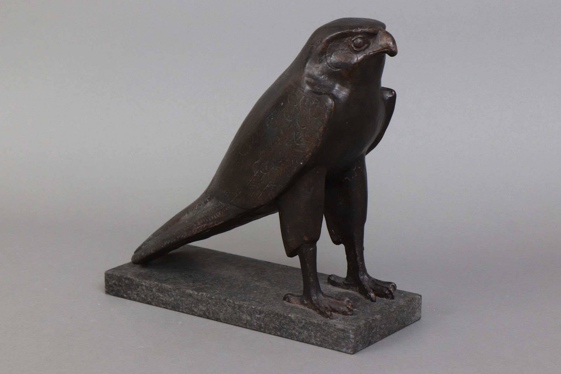 Bronzefigur eines ägyptischen Horus-Falken - Image 2 of 3