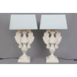 Paar Tischlampen mit Holz-Füßen in Form von Amphorengefäßen