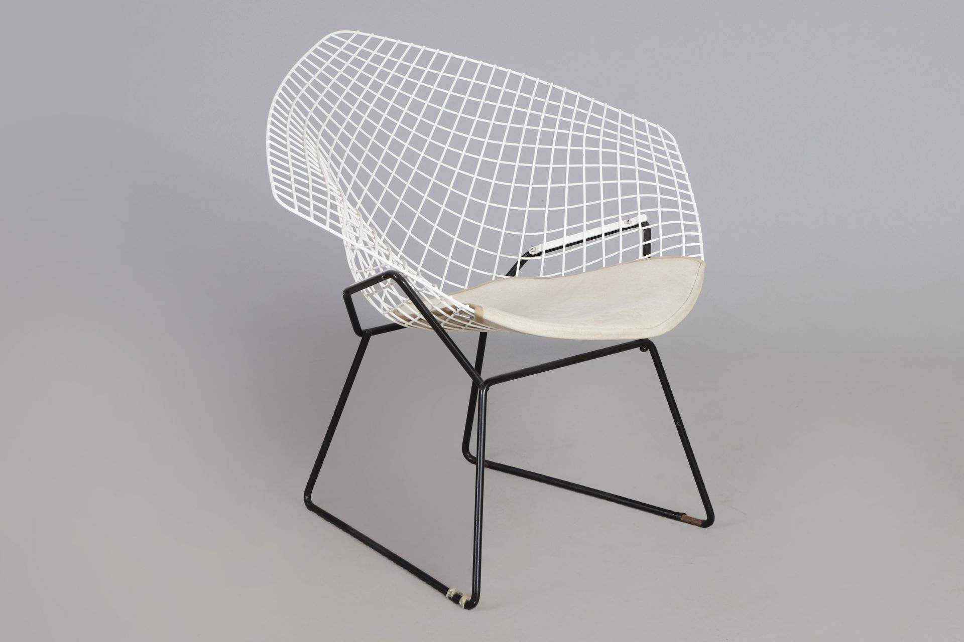 HARRY BERTOIA (1915-1978) ¨Diamond chair¨