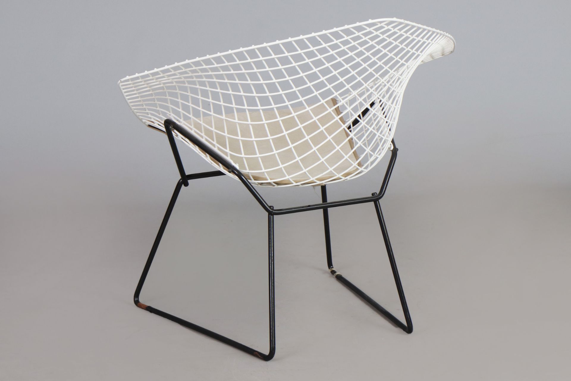 HARRY BERTOIA (1915-1978) ¨Diamond chair¨ - Image 2 of 3