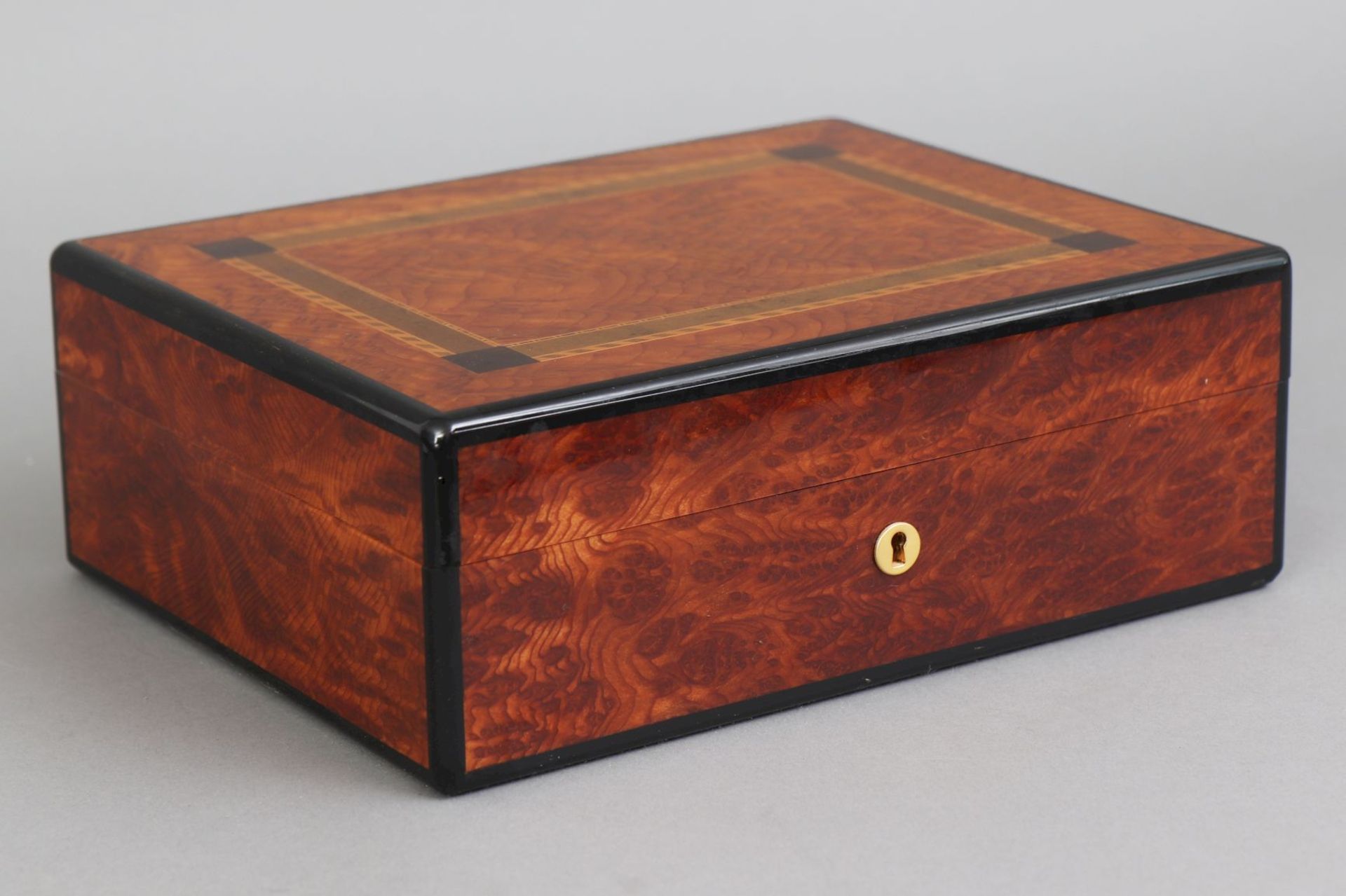 Humidor ¨TRIADE¨ (France)