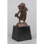 Julius Paul SCHMIDT-FELLING (1835-1920), Bronzefigur ¨Mädchen mit Rebenkorb¨