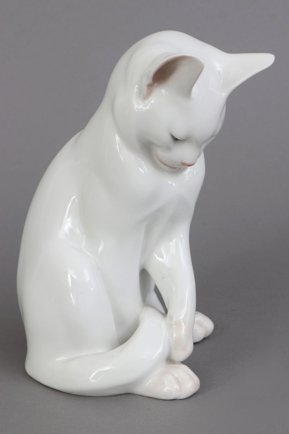 ROYAL COPENHAGEN Porzellanfigur ¨Katze¨